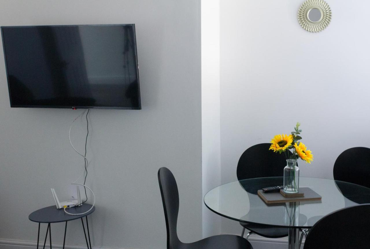 Boaler House, Modern 4 Bed House With Parking Sleeps 8 Villa Liverpool Luaran gambar